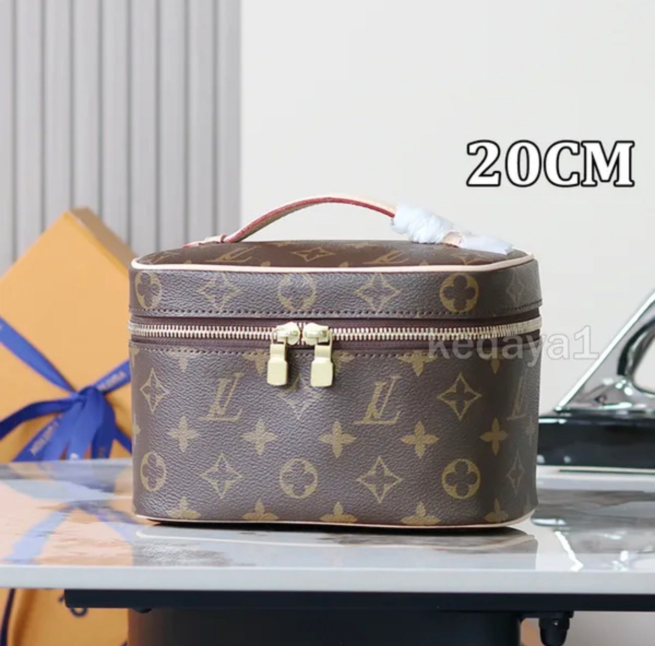 LV Hang Bags