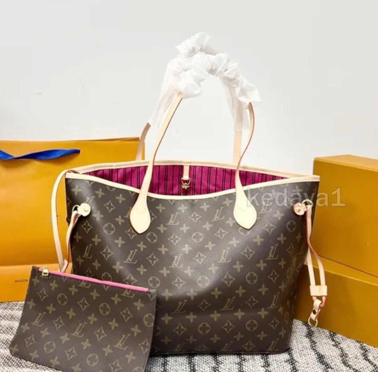 LV Neverfull Bags
