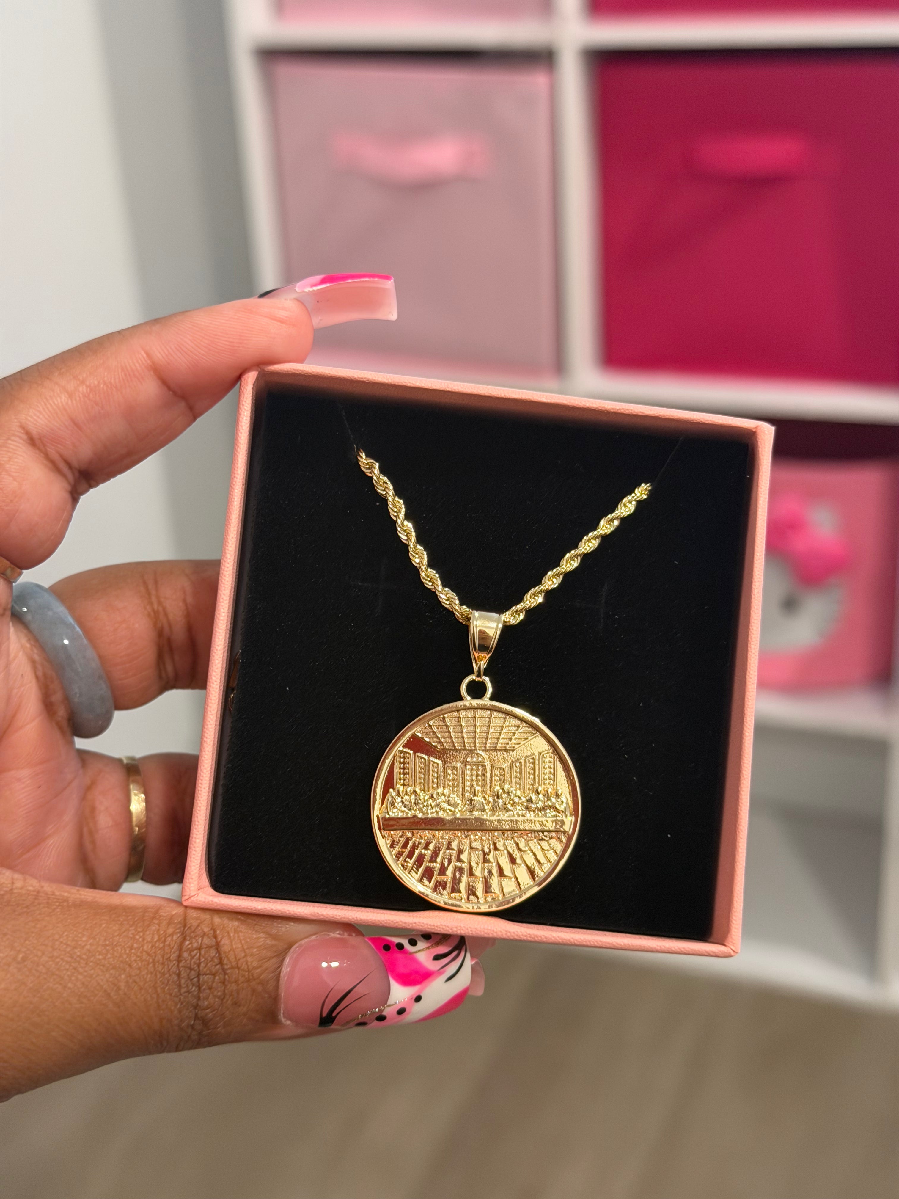 Last Supper Necklace ￼