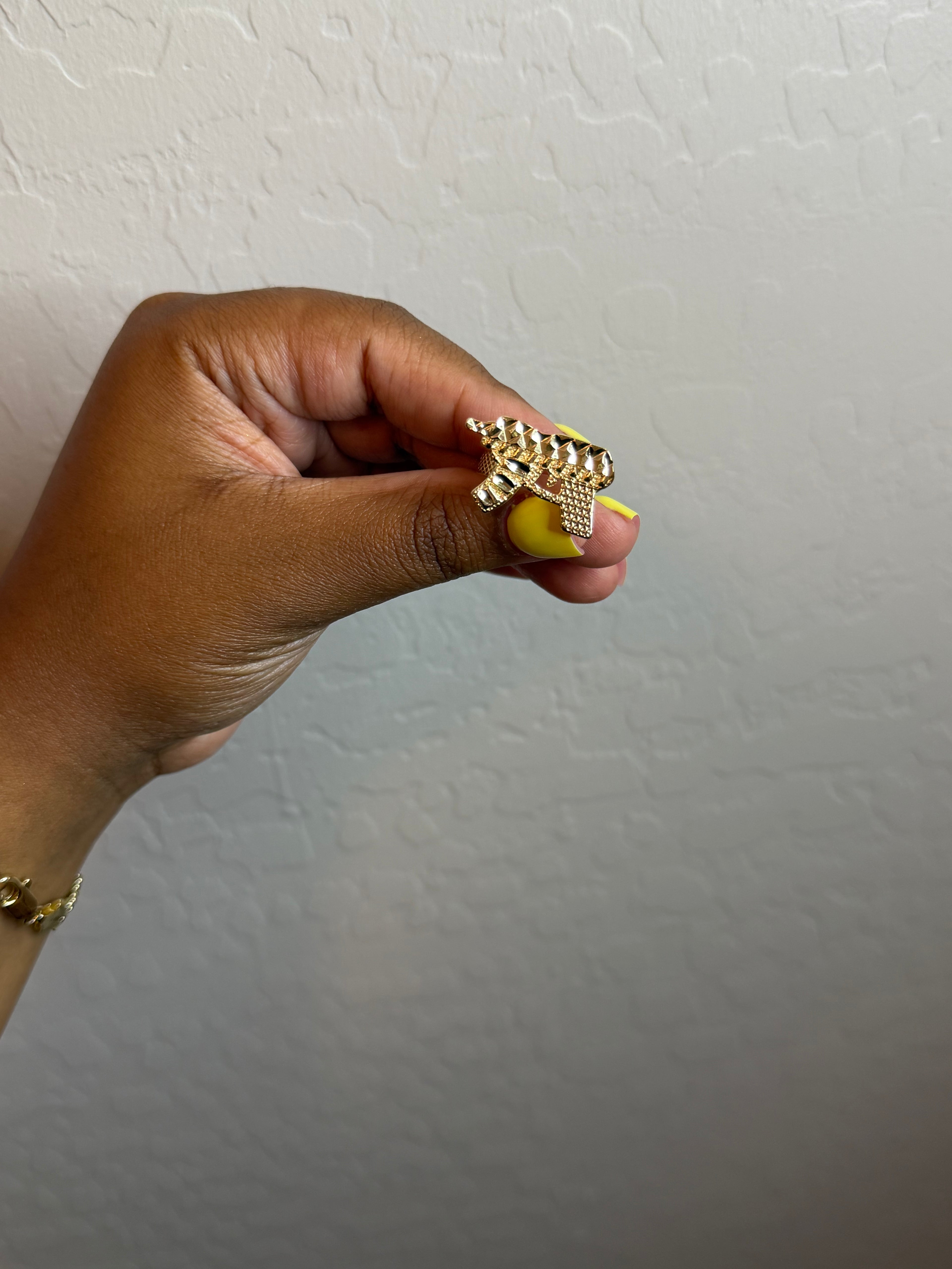 Gun Ring