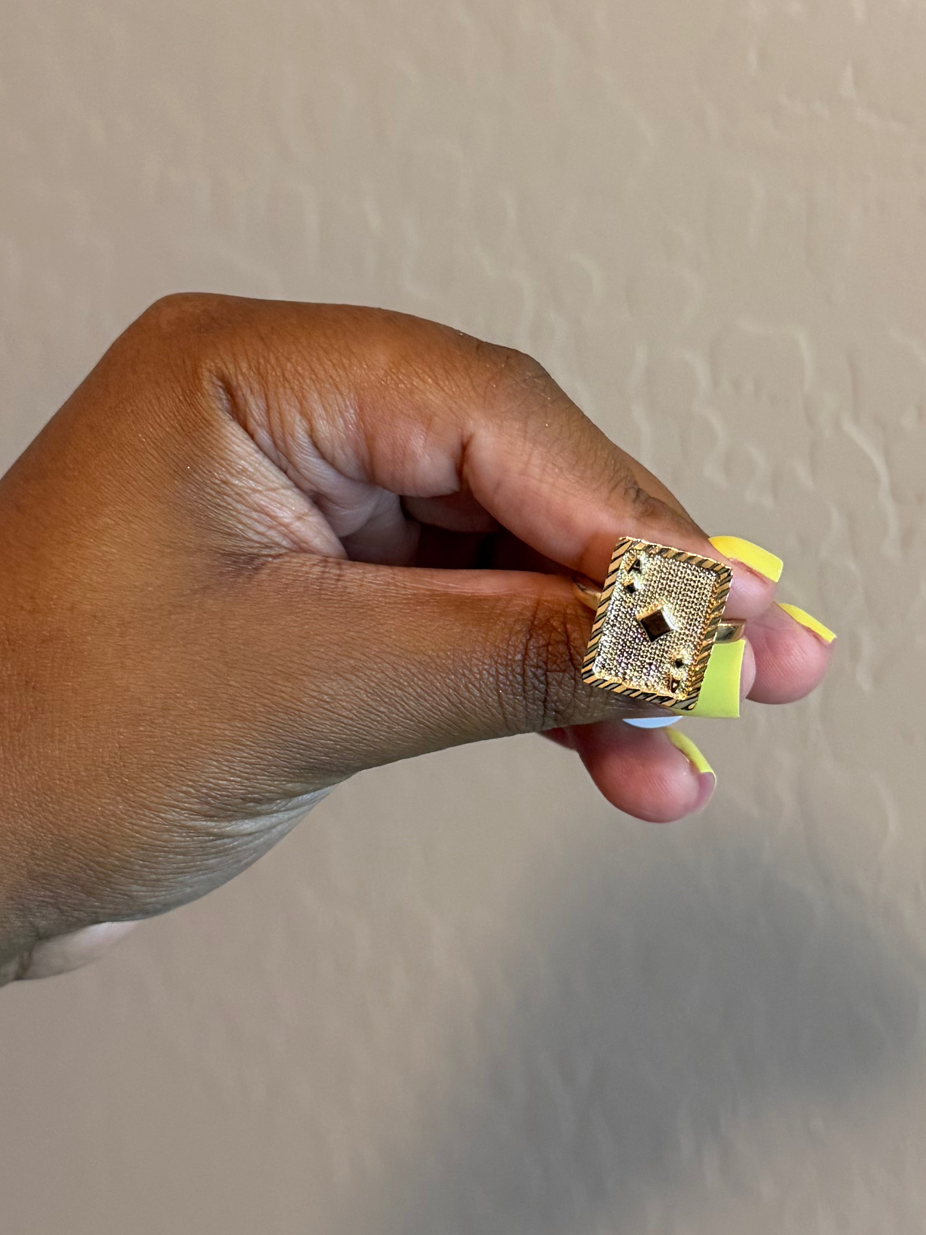 Card Ring