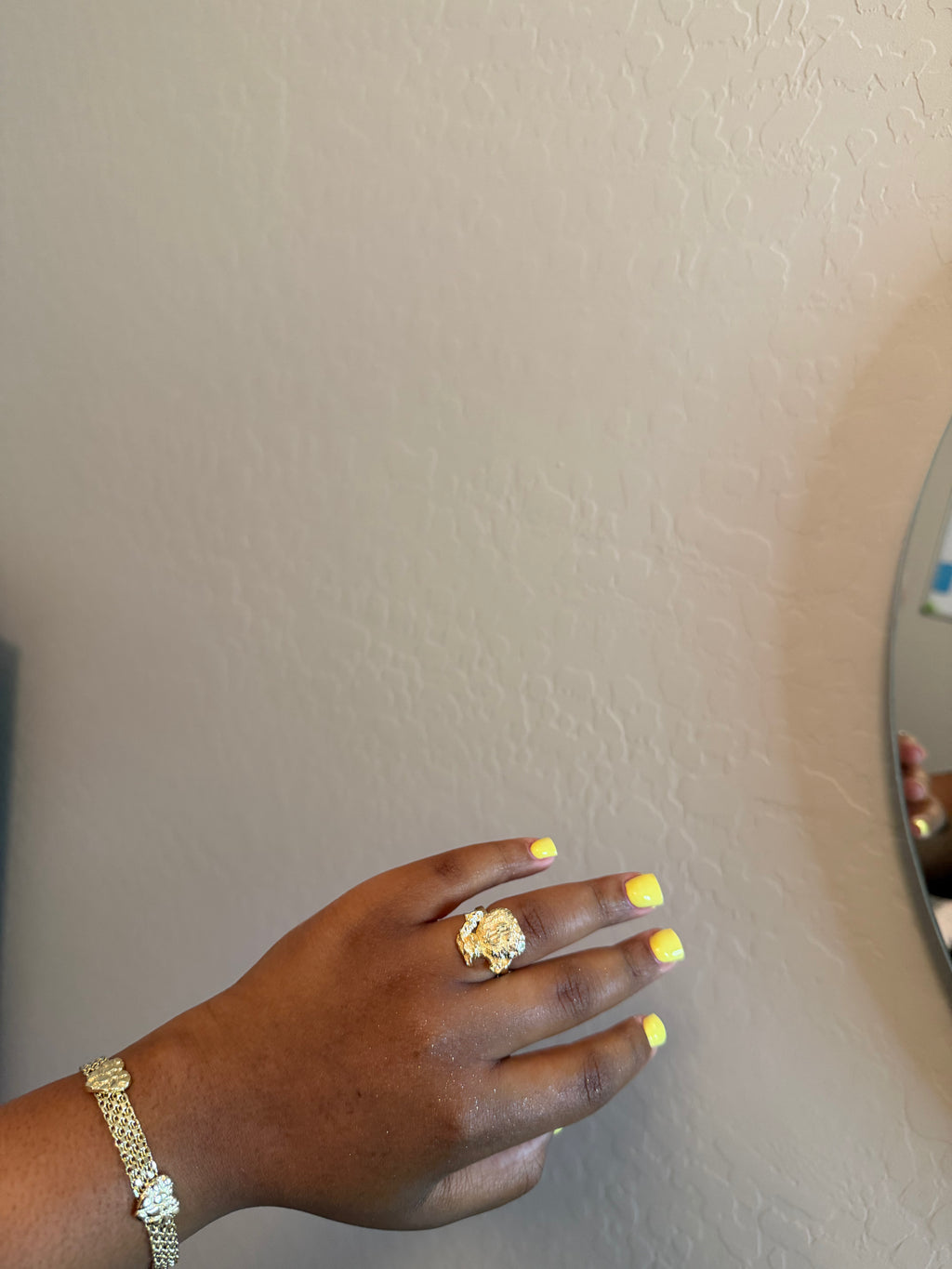 Moneybag ring